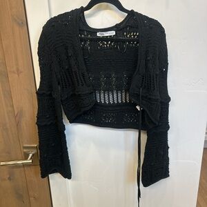 Zara Crotchet Black Cropped Sweater